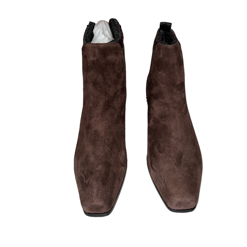 🤎 NIB! Donald Pliner Suede Stud Booties - Picture 8 of 13